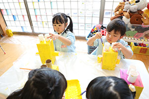 作品展の制作活動　たんぽぽ