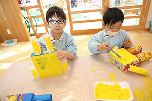 作品展の制作活動　すみれ