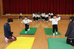 体操教室　ーマットー　すみれ