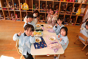 ホットケーキパーティ　りす・こあら・きりん