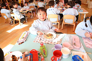 ホットケーキパーティ　りす・こあら・きりん