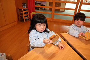 毛糸通しの練習✨　あひる