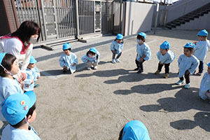 作品展の制作活動とマラソンの様子　ぺんぎん