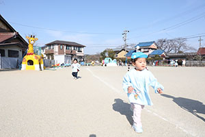 作品展の制作活動とマラソンの様子　ぺんぎん