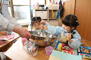 ホットケーキパーティ　2歳児クラス