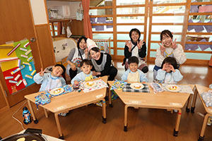 ホットケーキパーティ　2歳児クラス