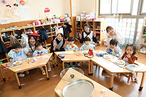 ホットケーキパーティ　2歳児クラス