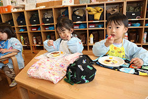 ホットケーキパーティ　2歳児クラス