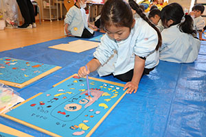 絵画教室　ばら・すみれ