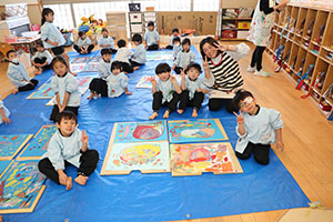 絵画教室　ばら・すみれ