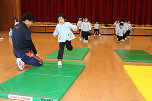体操教室　ーマットー　ひまわり