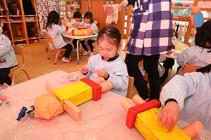 作品展の制作活動　うさぎ