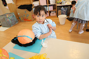 作品展の制作活動　ばら