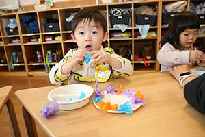 作品展の制作活動　ひよこ