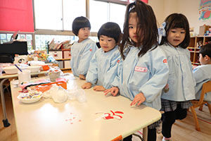 作品展の制作活動　きりん