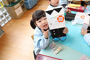 作品展の制作活動　きりん