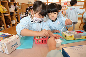 作品展の制作活動　ことり