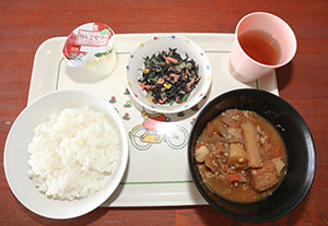 作品展の制作活動　ことり