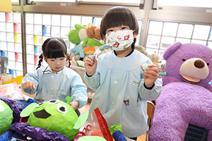 作品展の制作活動　すみれ