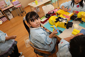 作品展の制作活動　たんぽぽ