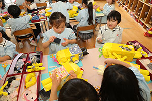 作品展の制作活動　たんぽぽ