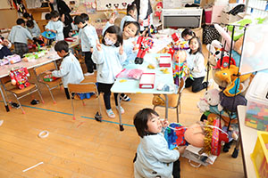 作品展の制作活動　ひまわり・A