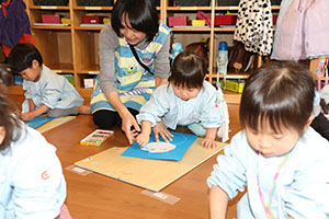 絵画教室　楽しかったね　ひよこ