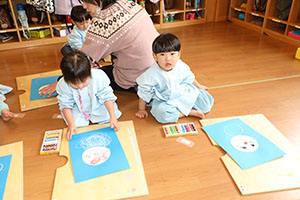 絵画教室　楽しかったね　ひよこ