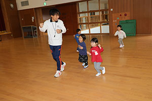 体操教室　エンゼルキッズ　木曜コース