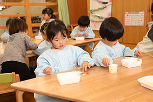 作品展の制作活動　ぺんぎん