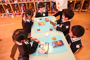 作品展の制作活動　うさぎ