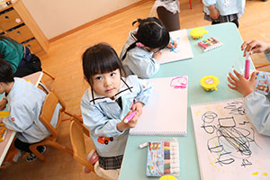 作品展のかんばんの制作　ぱんだ