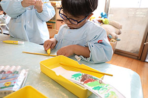 作品展の制作活動　ことり