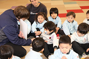 イングリッシュ　ばら・すみれ