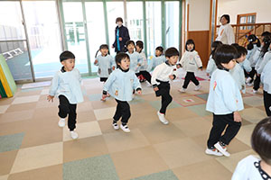 イングリッシュ　ばら・すみれ