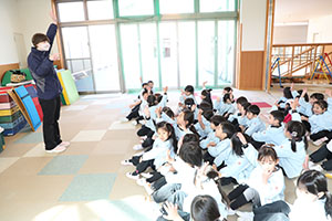 イングリッシュ　ばら・すみれ