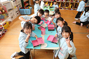 作品展の制作活動　たんぽぽ