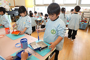 作品展の制作活動　たんぽぽ