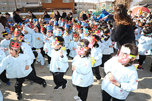 節分　みんなで豆まきをしました　全園児　　NO．1