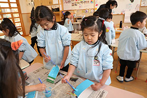 作品展の制作活動　ばら