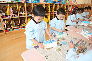 作品展の制作活動　ばら