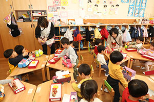 作品展の制作活動　ひよこ