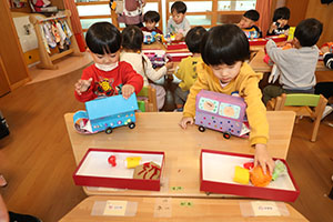 作品展の制作活動　ひよこ