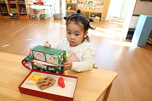 作品展の制作活動　ひよこ