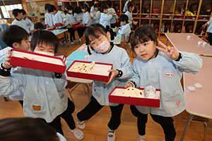 作品展の制作活動　E