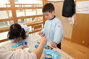 作品展の制作活動　ばら