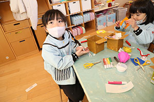 作品展の制作活動　すみれ