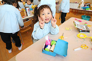 作品展の制作活動　すみれ