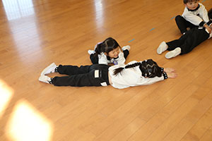 体操教室　ー跳び箱ー　すみれ