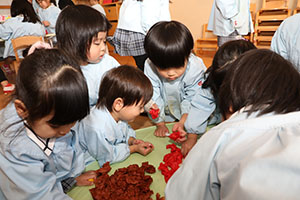 作品展のかんばんの制作　ことり